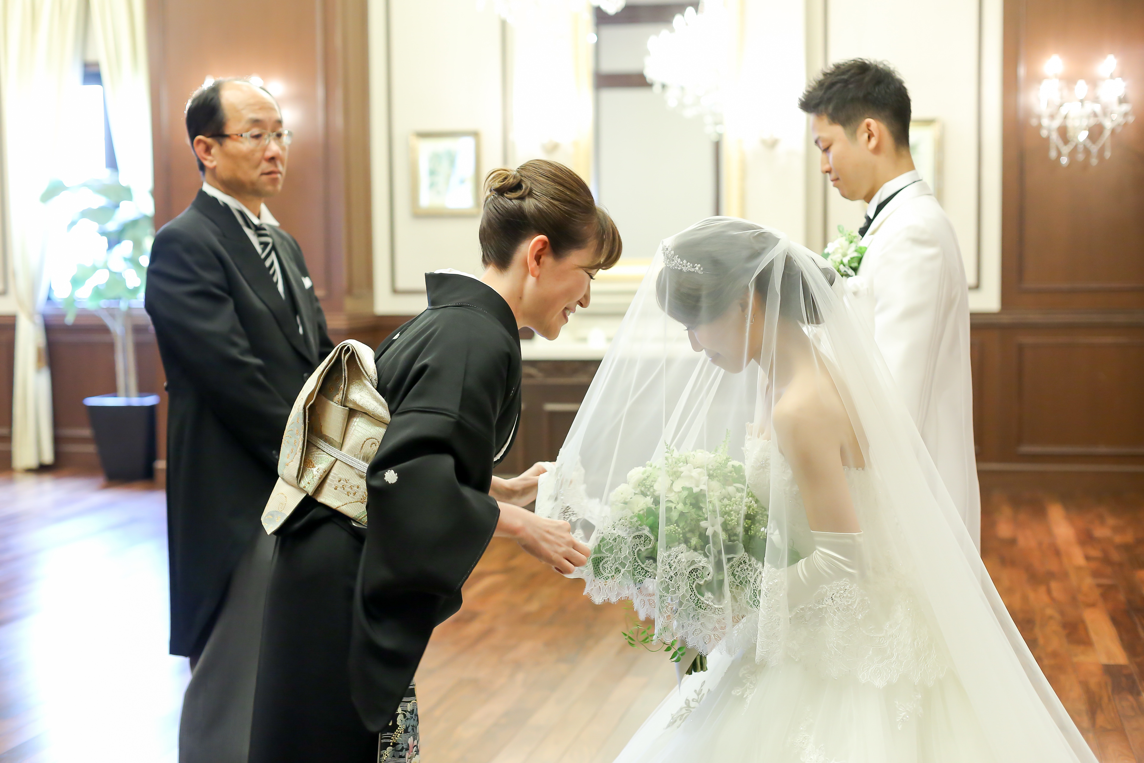 結婚式では親族控室でのおもてなしにも気にかけよう！ 神戸旧居留地の結婚式場 神戸セントモルガン教会