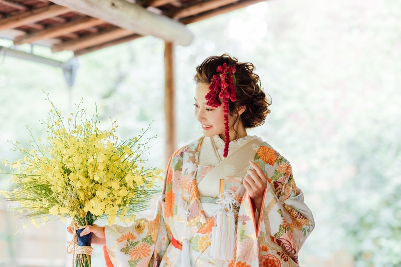 2019年に和装の結婚式でおすすめのbgmは ケーキ入刀などシーン別にご紹介 神戸旧居留地の結婚式場 神戸セントモルガン教会神戸セントモルガン教会